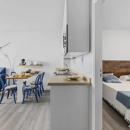 Casa Azul By Escape